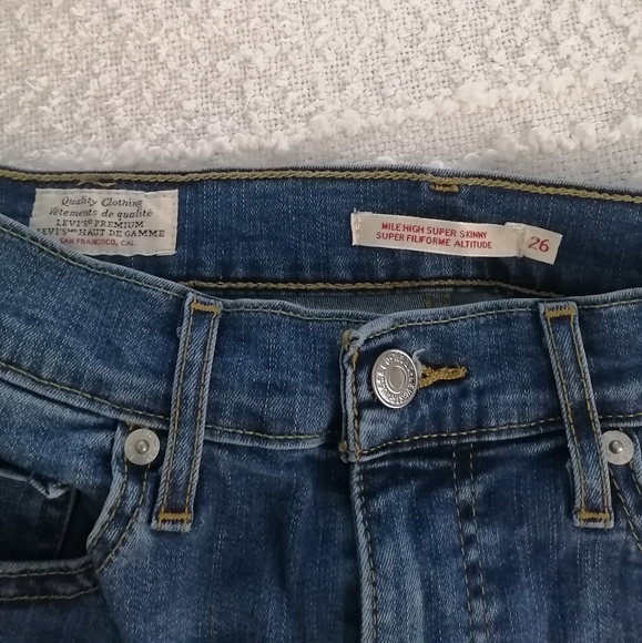 Levi's Skinny Jeans - Picture 3 of 4